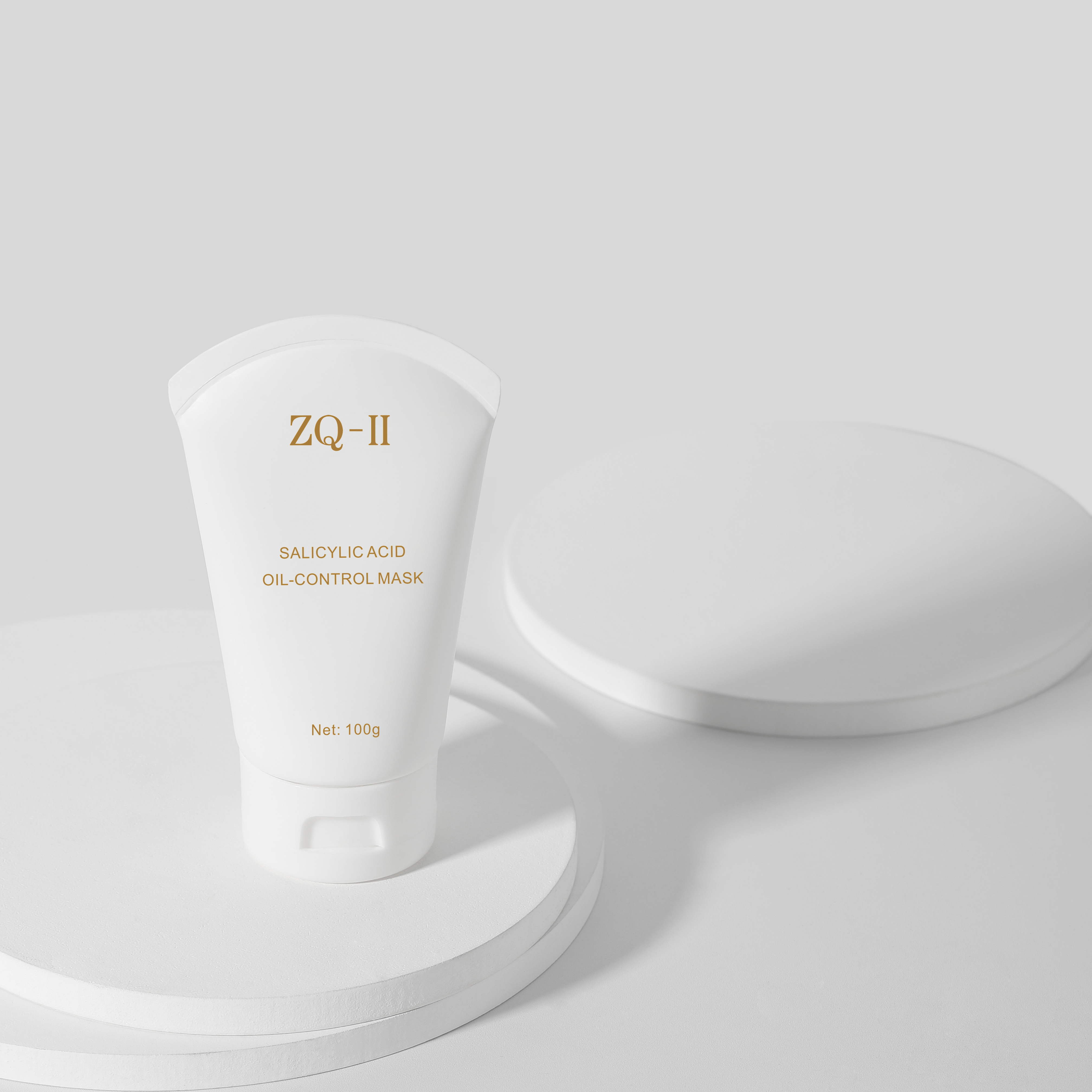 L'acide salicylique aide-t-il à contrôler l'huile?